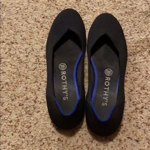Rothys flats